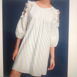 Sz XL | Eri + Ali Bevina Open-Shoulder Dress